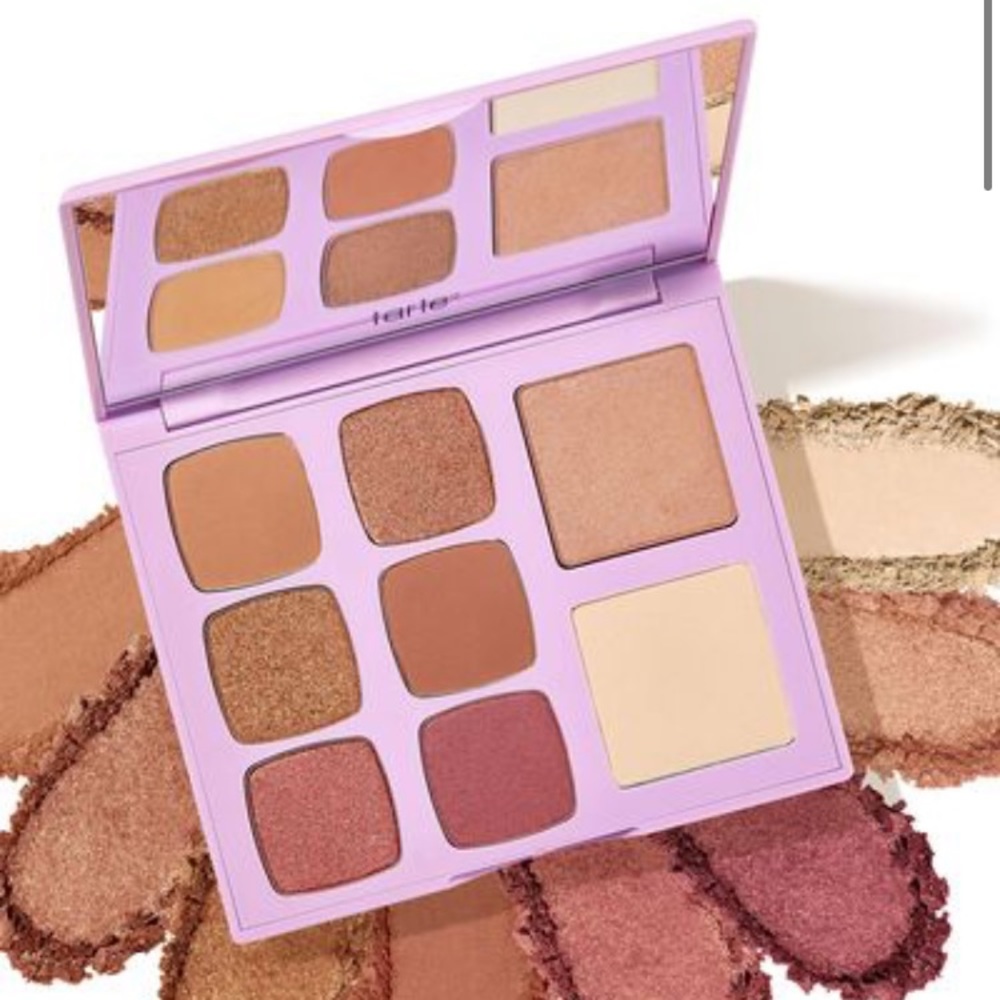 NWT tarte reach for the clouds eyeshadow palette